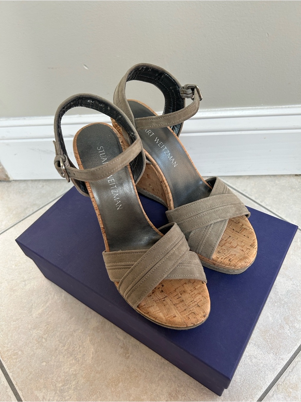 Stuart Weitzman Minky Rock Suede Cork Wedge Sandals Size 6.5 - Picture 2 of 9